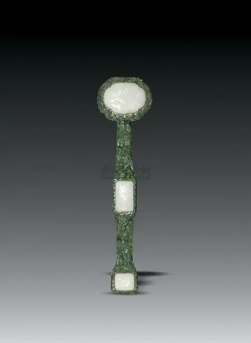 1937 清 碧玉嵌白玉三镶如意