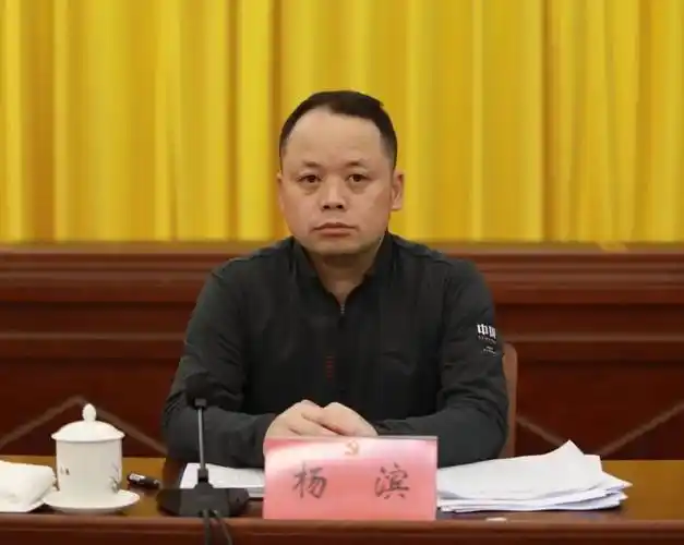 县委常委会会议暨县委主题教育领导小组会议召开