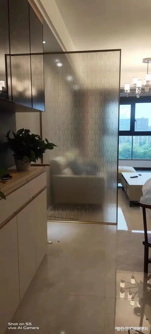 艺术玻璃屏风隔断