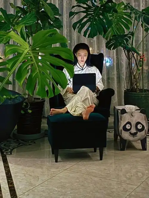 老公竟说亲夫妻要算账连女儿都劝我离婚这样的男人能留着吗