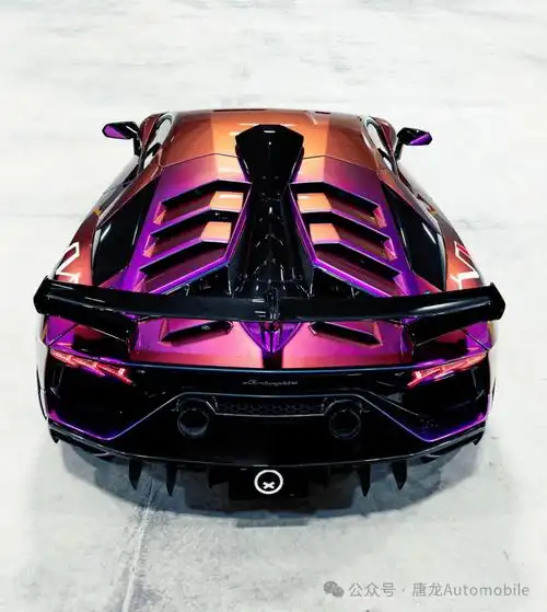 【改装鉴赏】完美进阶:兰博基尼aventador svj碳纤维空气动力学套件