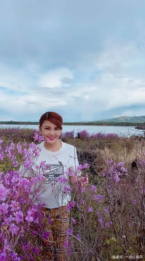 乌兰图雅又一波美图来袭,赶快收藏!