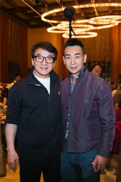 赵文卓亮相成龙动作电影周 动作巨星齐聚(组图)