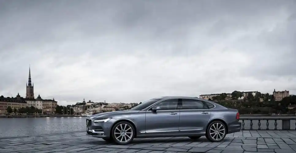 优惠大气场足新款沃尔沃s90哪个配置最值得买