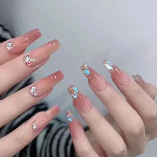粉色极光钻延长甲渐变氛围感美甲图片