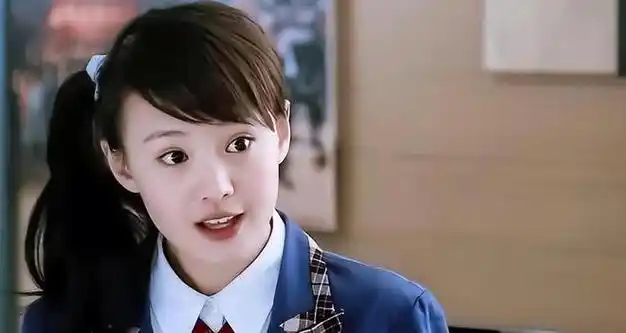 圈内明星回应郑爽新闻_王思聪回应郑爽抽烟_井柏然回应郑爽抽烟