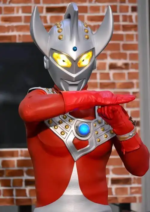 泰罗奥特曼简单又漂亮的手抄报 简单漂亮的手抄报