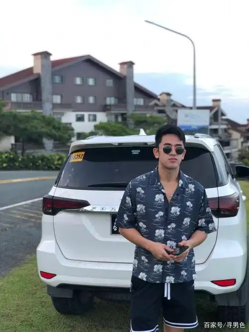 完美的体育生20岁就这么有男人味了