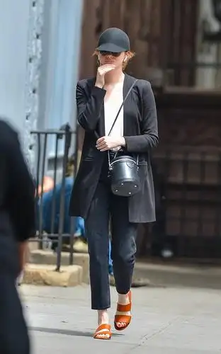 我喜欢的欧美明星街拍,来学穿搭!【多图,流量慎】