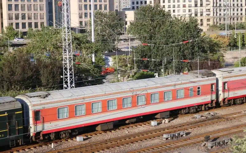 【大量原色警告】反刷绿明城墙北京站外红皮车原色25g_哔哩哔哩 (゜