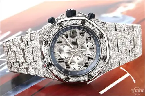 爱彼皇家橡树离岸型系列26237stoo1000st01后镶钻腕表二手近期销售