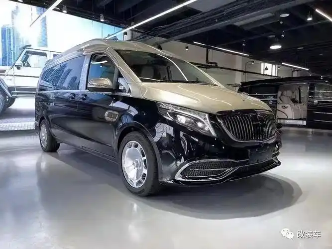 双调车身"迈巴赫"版五菱荣光v,家中老伙计化身行政级mpv