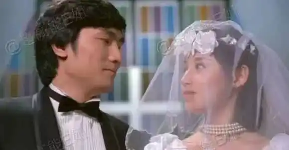 1983年两人结婚,羡煞旁人.