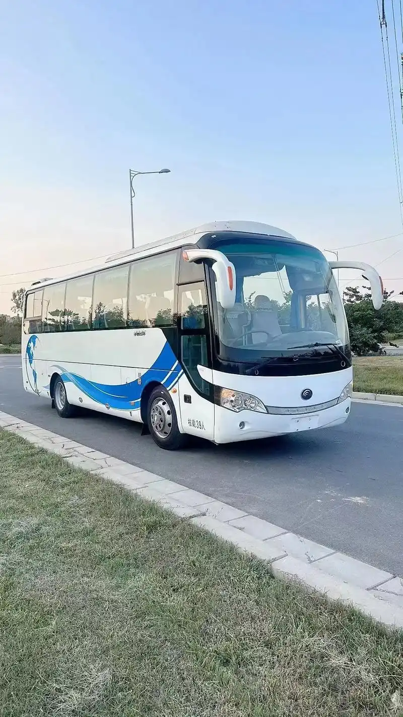 出售宇通39座精品车况非营运.一台13年11月上户的39座非 - 抖音