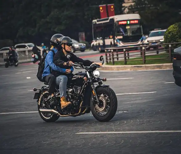 "周杰伦演唱会结束了96,你的小熊同学又上线咯,每天下午咱们 - 抖音