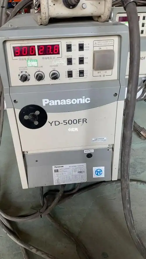 松下yd-500fr气保焊机,2017年产,5米送丝机线,电源线,气表,地线,焊枪