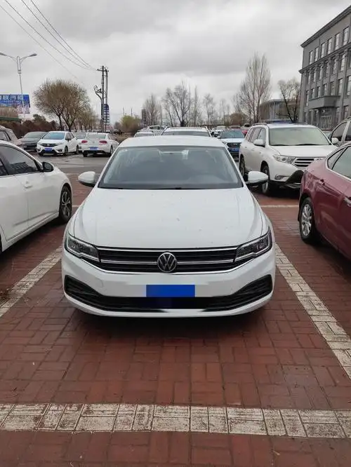 宝来2021款15l自动时尚智联版优缺