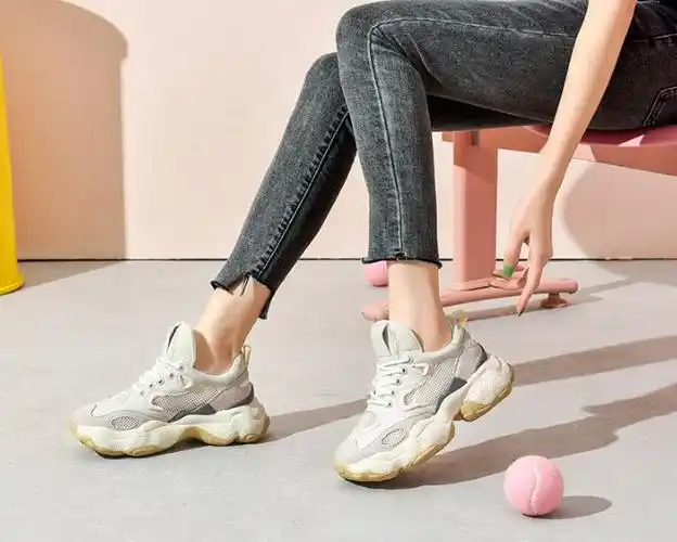 今秋最in老爹鞋,时髦百搭又显高