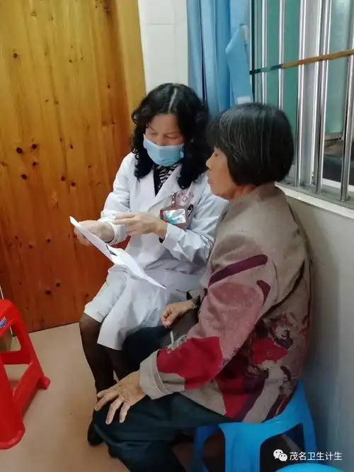 学雷锋献真情丨化州市中垌卫生院开展妇女节健康普查公益活动回馈社会