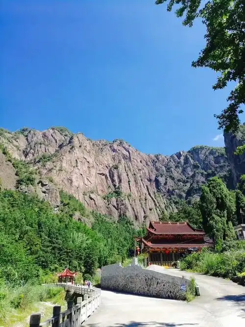 行走温州61乐清淡溪镇天露谷丨山石奇秀瀑水缥缈避暑绝佳