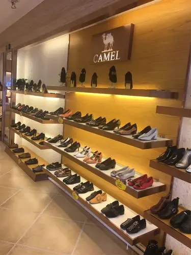 骆驼鞋店年中特惠