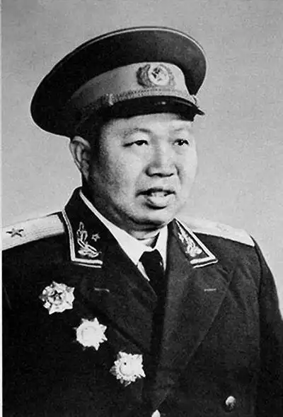 开国将军萧锋 用日记记述长征战斗生活 - 伟人风采 - 东南网