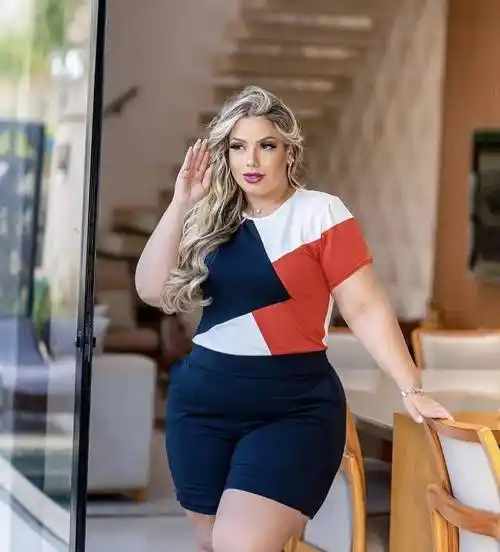 热情奔放的成熟美人,大码模特:camlia hans_生活_身材_西班牙人