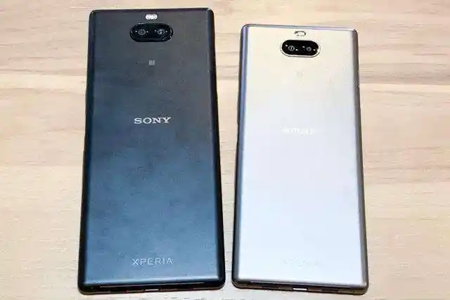sonyxperia10()