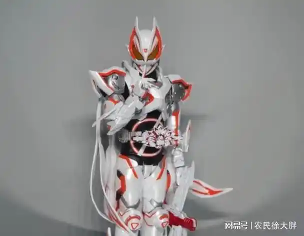 粉丝自制假面骑士极狐最终形态玩具帅气度爆表的九尾狐mk9