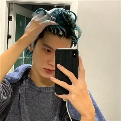 单人头像ins高级质感男