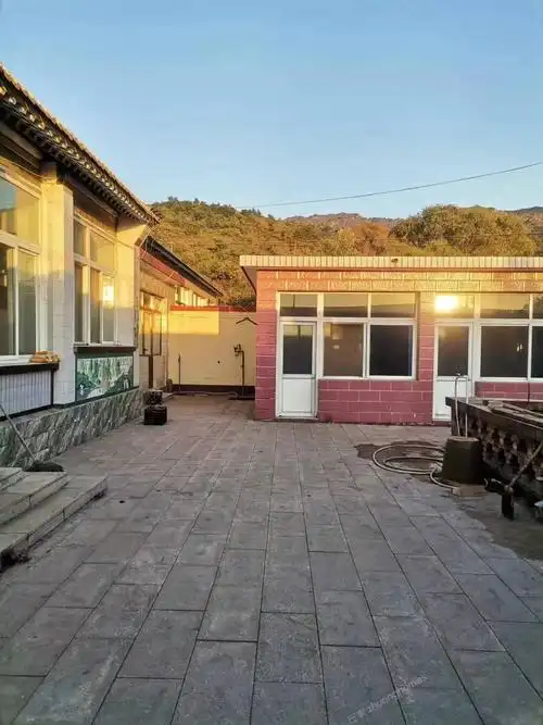 密云太师屯水库旁边350平米独门独院农村平房带小院有菜园闲置长期