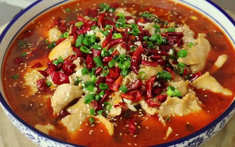 这才是水煮肉片的正宗做法,大厨详细讲解,不等看完就饿了