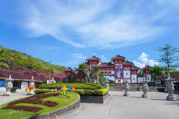 尊师意爱生情丨三亚南山文化旅游区教师节福利来袭