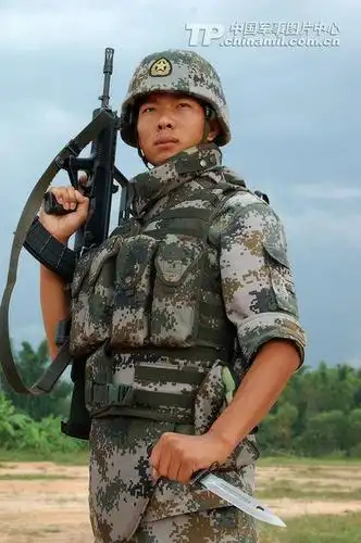高清酷图:威武的解放军陆军战士