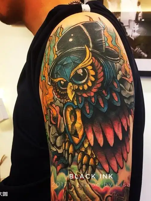 大臂猫头鹰遮盖