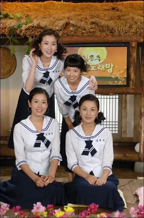 传闻中的七公主四美有人三婚有人变脸她嫁豪门她仍单身