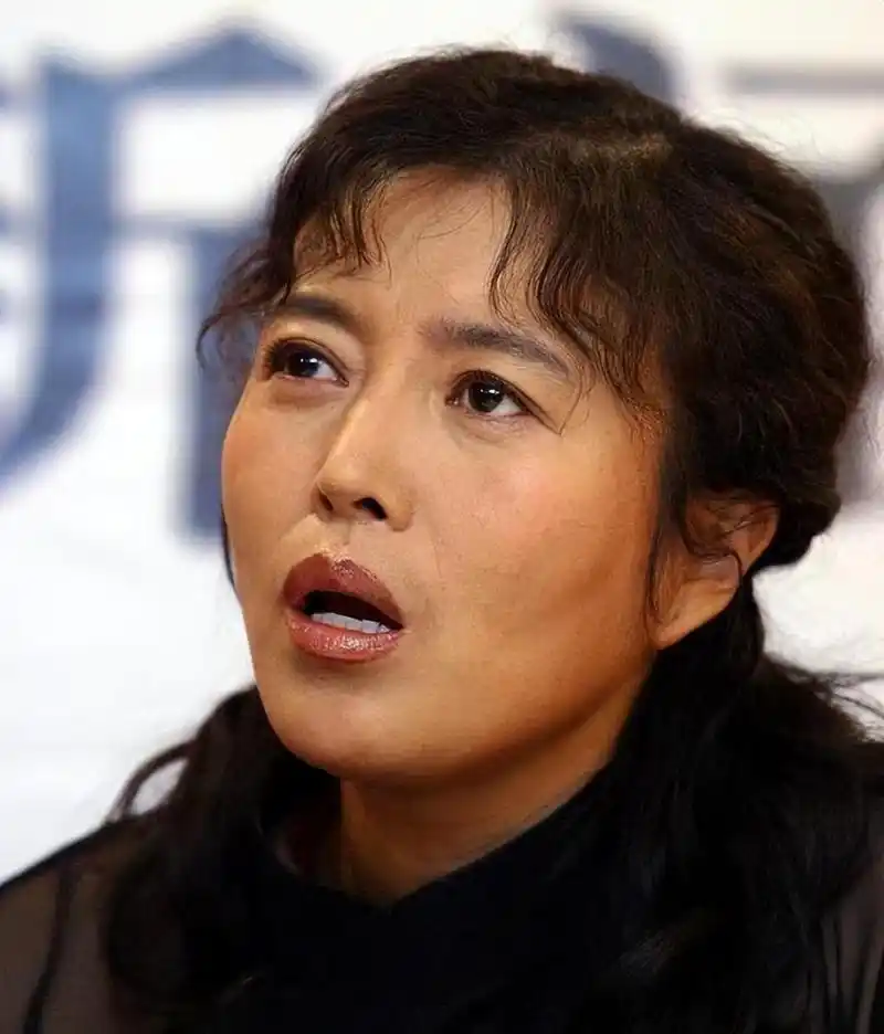 "一级演员"丁嘉丽:当众扯掉"遮羞布",观其一生让人唏嘘不已