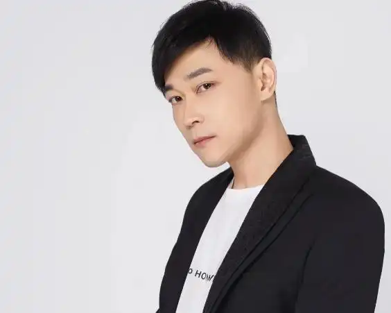 赵路是哪个工作室的配音演员?