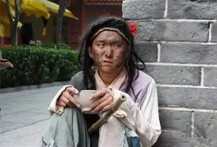 乞丐写下一首绝命诗流传千古,大丈夫都羞愧难当,却最终冻死街头