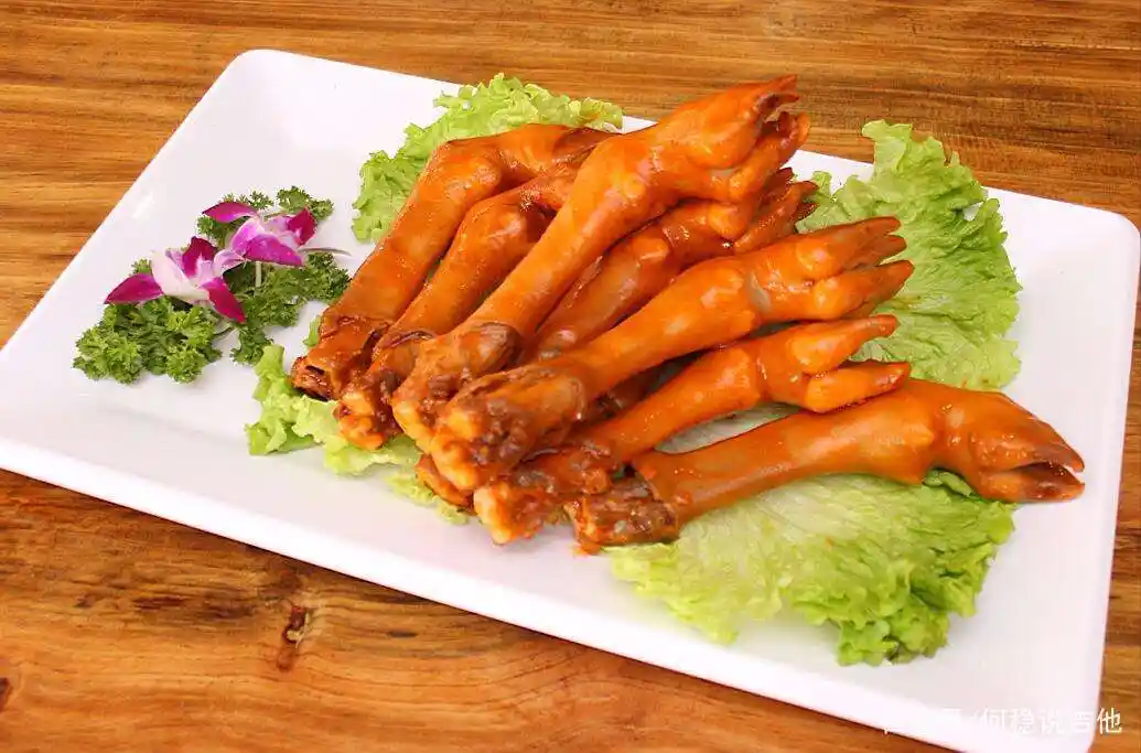 红烧羊蹄,味道鲜美,老人小孩都爱吃的美食!