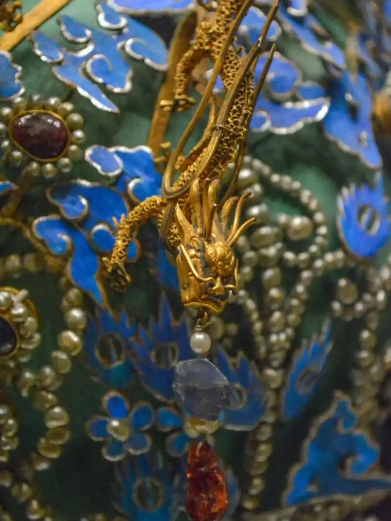 中华之美| 禁止出境文物| 明代皇后凤冠 凤冠 明 禁止出境文物 中国