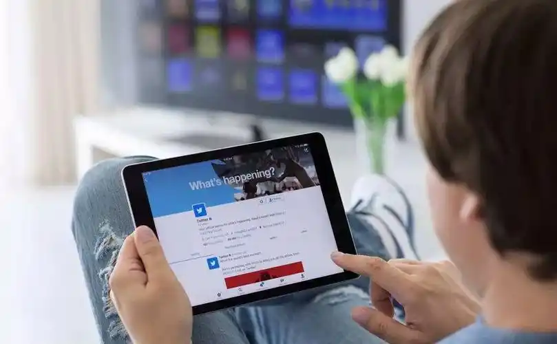 山阴县中医医院眼科宣:这些无处不在的"光"正在严重伤害着你的眼睛!