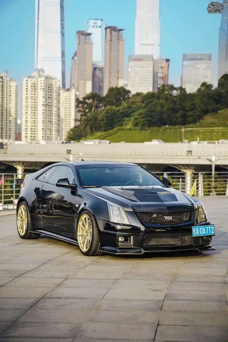 原装车,真的撩不到妹子  #凯迪拉克ctscoupe #改装 - 抖音