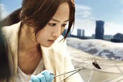 张钧甯 其实很man! 为「痞子英雄2」成为蜘蛛人!