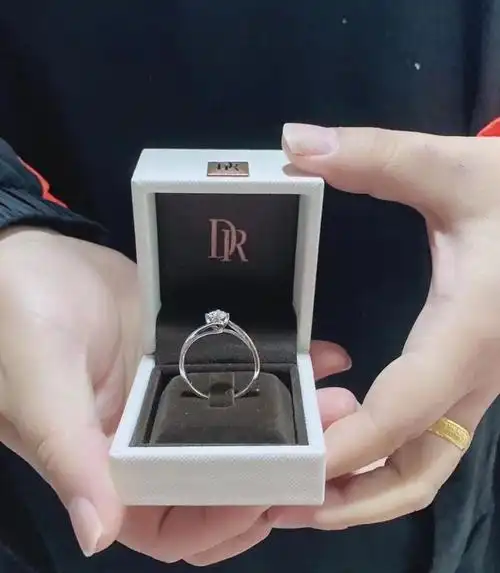 drbelieve经典款戒指测评幸福时刻闪耀全场