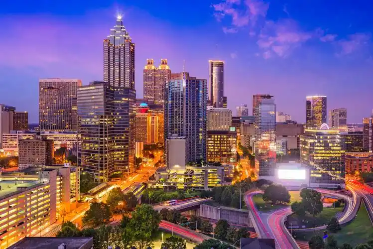 高楼大厦写字楼办公楼晚上夜晚夜景城市夜景繁华城市