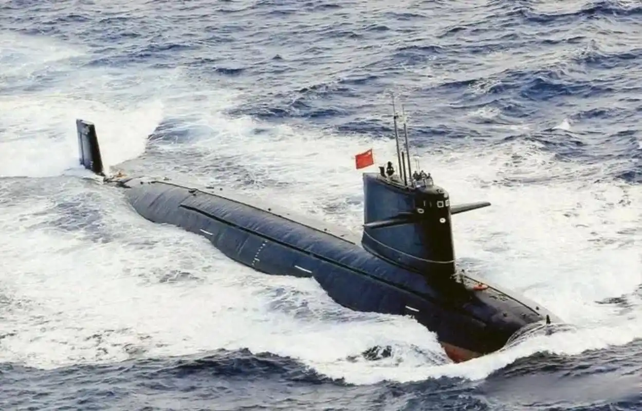 我国最新型的战略核潜艇,代号096即将服役,可别小瞧他了,要知道他的