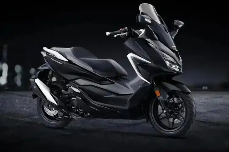 5~10w的进口摩托车,适合摩旅的车型,求推荐?