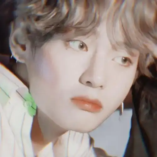 bts,爱豆头像,金泰亨金泰亨