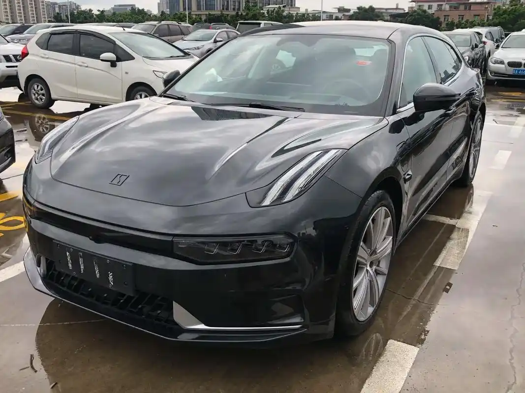 白色的极氪001你不要,这台你怎么拒绝.白色的极氪001你不 - 抖音